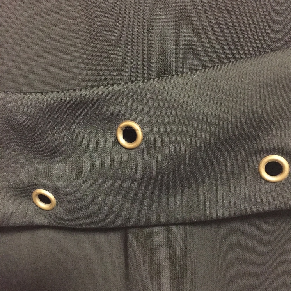 •💥Little Black Dress with grommet waist detail💥